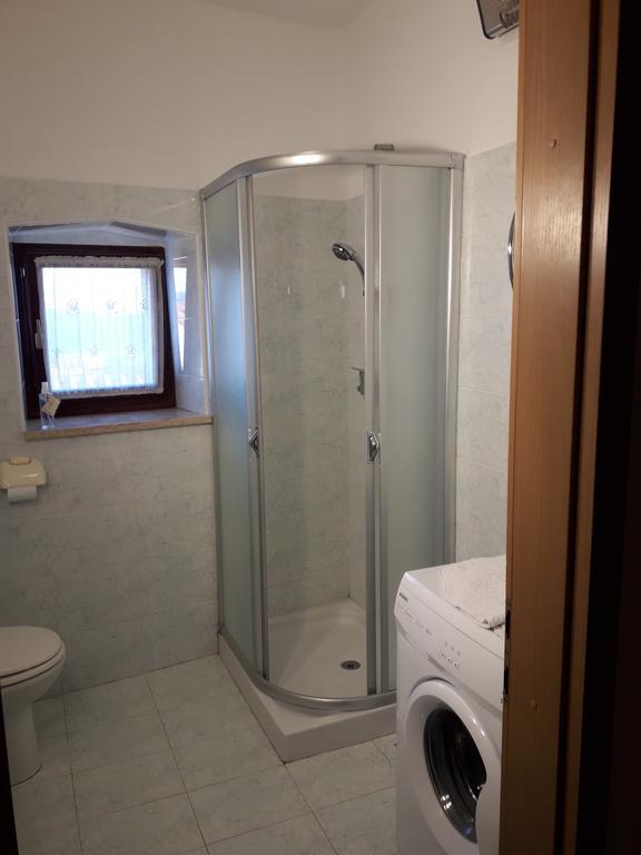 Apartment Valetovi Stanjel Ngoại thất bức ảnh